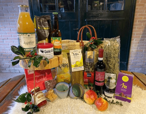 Luxe cadeaumand met kwaliteitsproducten
